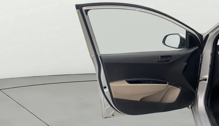 2015 Hyundai Grand i10 MAGNA 1.2 KAPPA VTVT, Petrol, Manual, 40,451 km, LHS Front Door