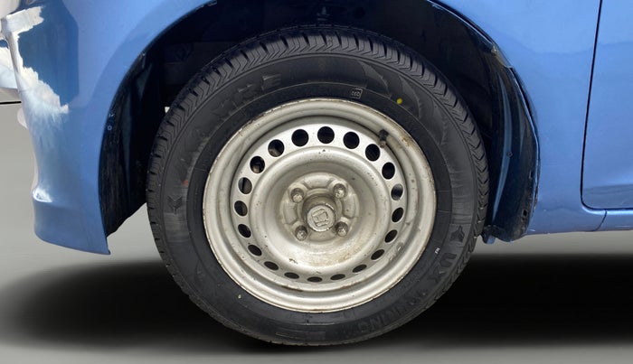 2014 Honda Amaze 1.2L I-VTEC EX, Petrol, Manual, 1,12,676 km, Left Front Wheel