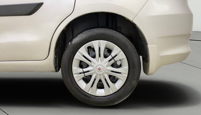 2017 Maruti Ertiga VXI CNG, CNG, Manual, 90,953 km, Left Rear Wheel