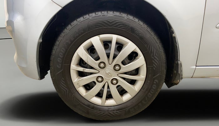 2013 Hyundai i10 SPORTZ 1.2 AT, Petrol, Automatic, 67,510 km, Left Front Wheel