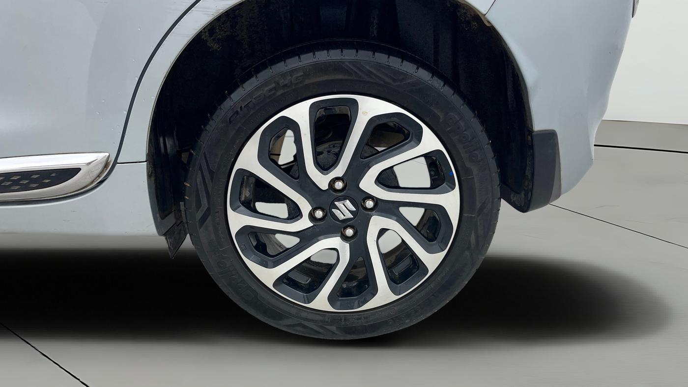 2025 Maruti Baleno ALPHA 1.2 AGS, Petrol, Automatic, 32,461 km, Left Rear Wheel