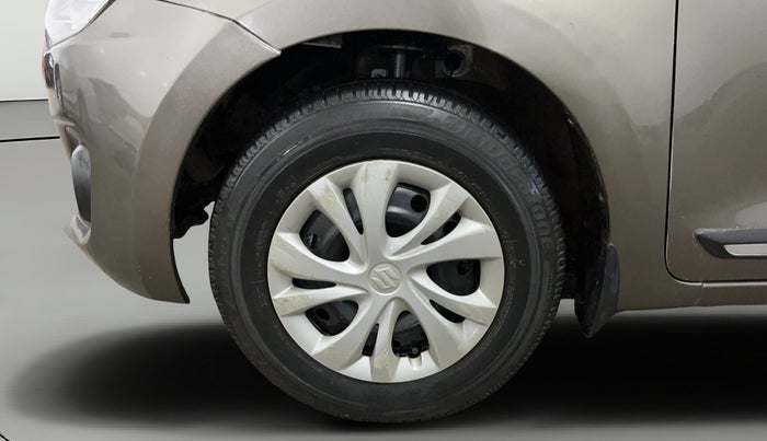 2020 Maruti Swift VXI, Petrol, Manual, 25,849 km, Left Front Wheel