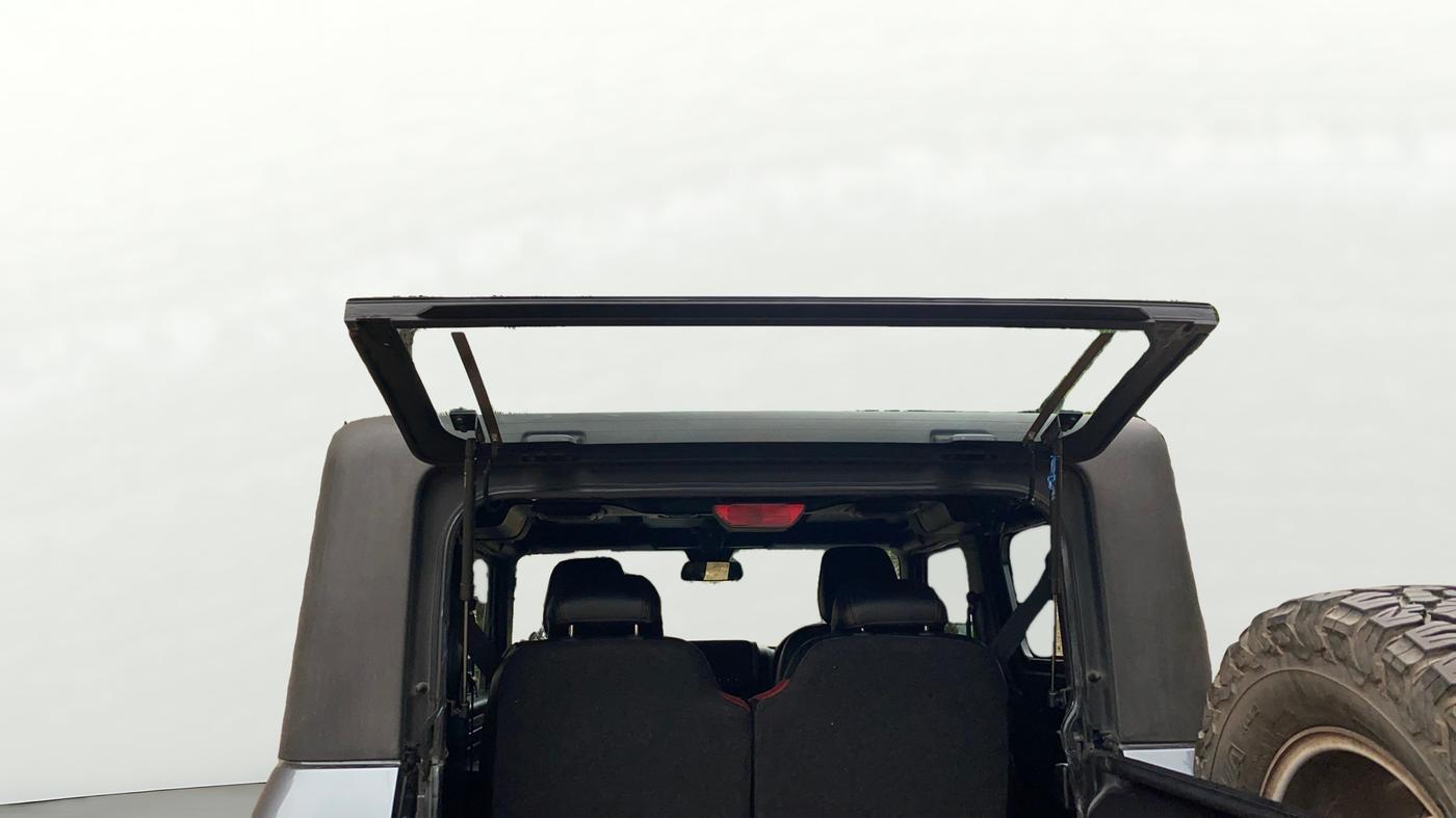 2021 Mahindra Thar LX HT PETROL 4WD MT, Petrol, Manual, 44,544 km, Boot Door Open