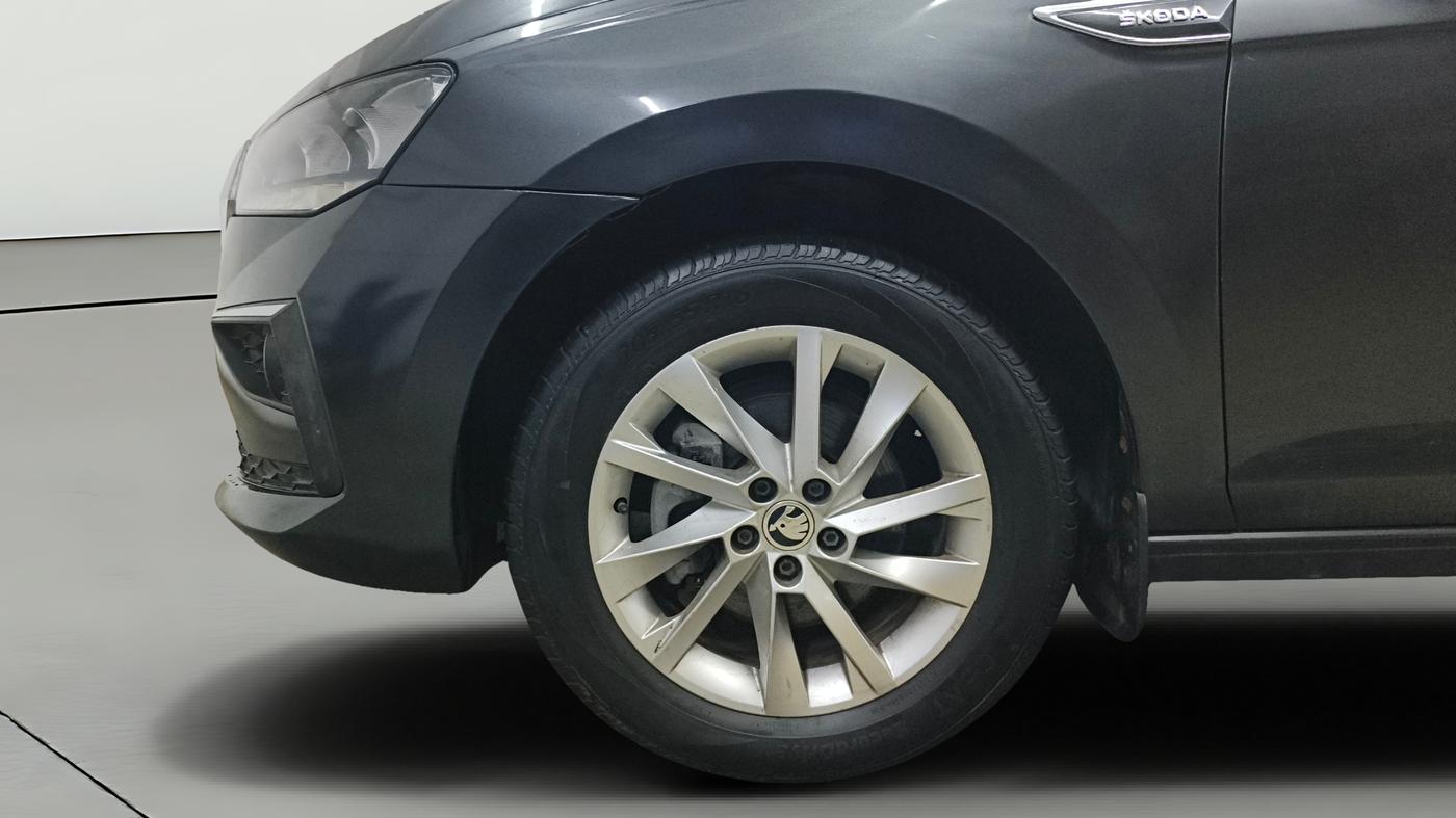 2023 Skoda SLAVIA AMBITION 1.0L TSI AT, Petrol, Automatic, 28,137 km, Left Front Wheel