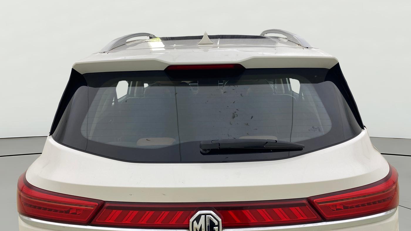 2023 MG HECTOR PLUS SHARP PRO 2.0 TURBO DIESEL 7 STR, Diesel, Manual, 75,441 km, Rear Windshield