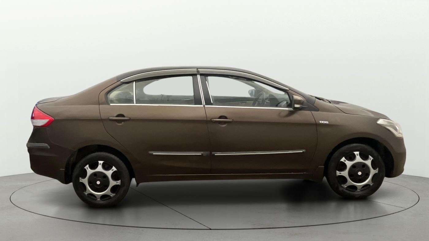 2016 Maruti Ciaz VDI+ SHVS, Diesel, Manual, 1,03,018 km, Right Side View