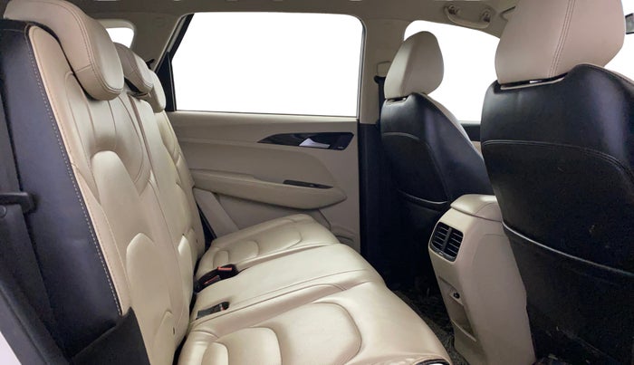 2021 MG HECTOR SMART 2.0 DIESEL, Diesel, Manual, 80,076 km, Right Side Rear Door Cabin