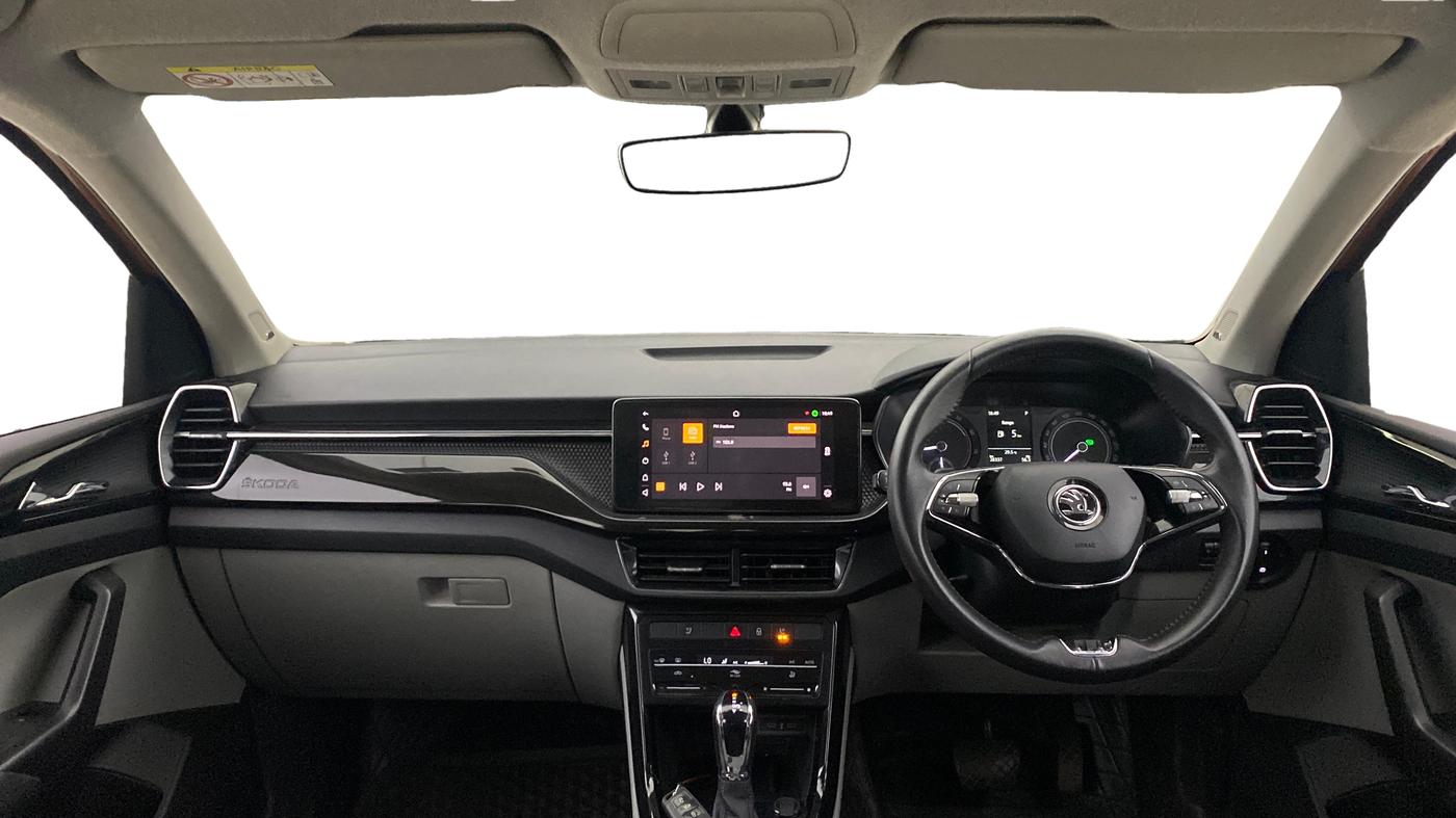 2021 Skoda KUSHAQ STYLE 1.0L TSI AT, Petrol, Automatic, 28,337 km, Dashboard