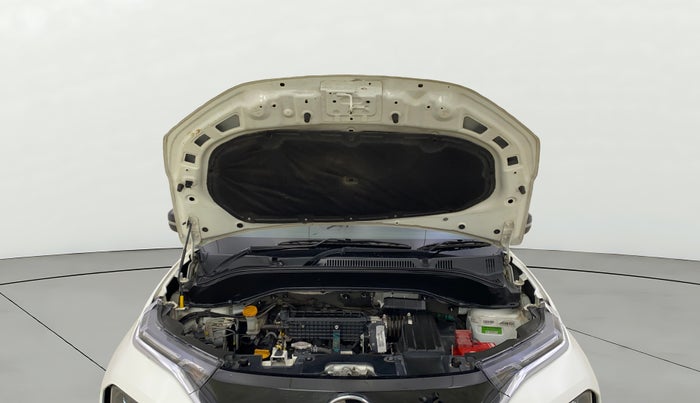 2023 Tata PUNCH CREATIVE  AMT, Petrol, Automatic, 27,582 km, Open Bonet