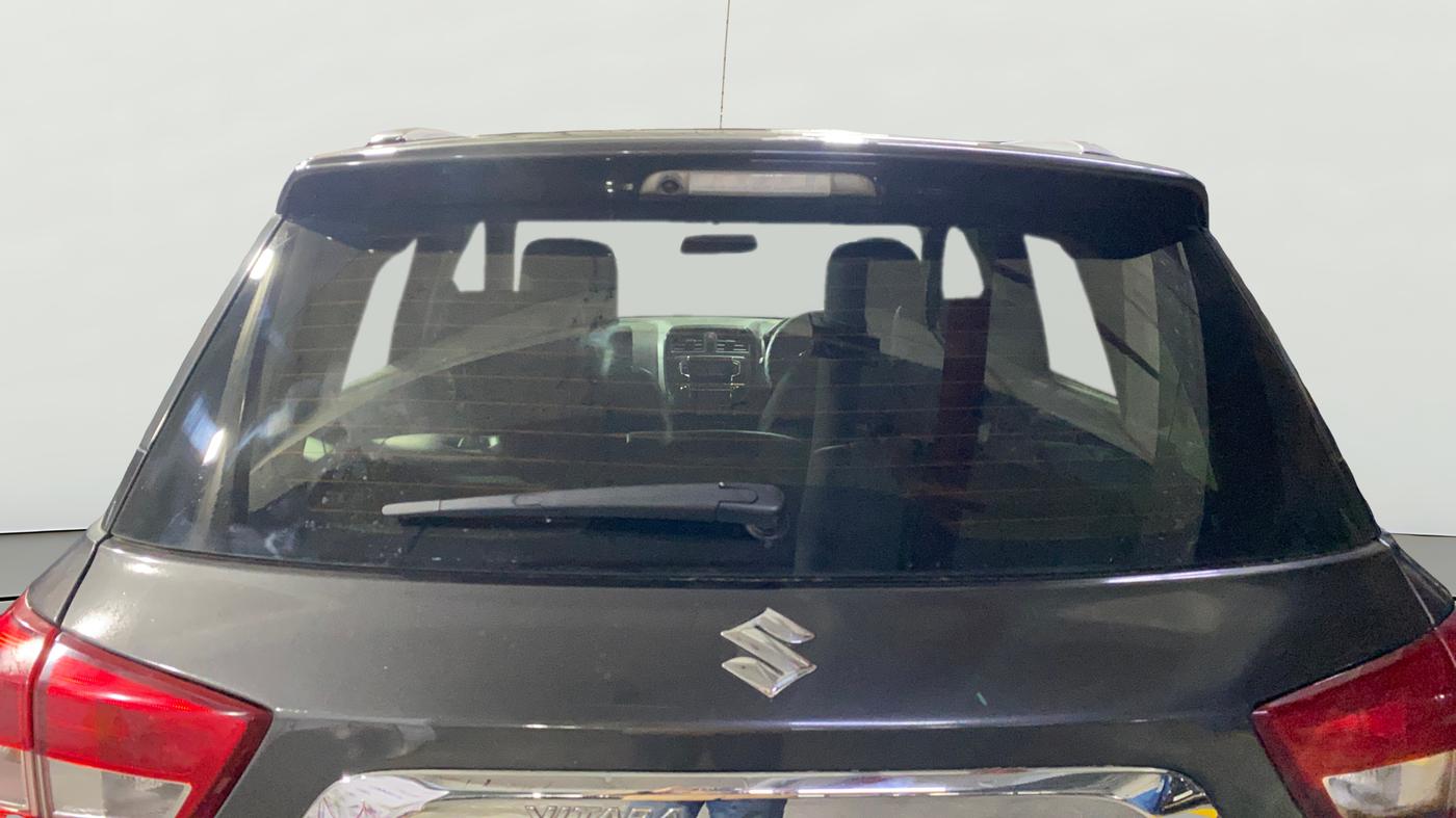 2019 Maruti Vitara Brezza ZDI AMT, Diesel, Automatic, 57,090 km, Rear Windshield