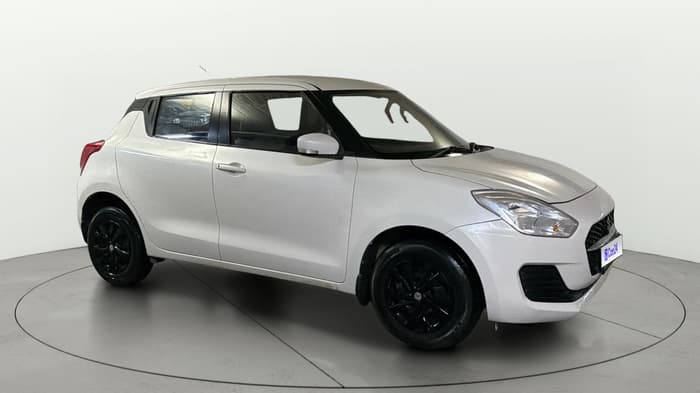 2023 Maruti Swift VXI AMT, Petrol, Automatic, 30,217 km, Right Front Diagonal