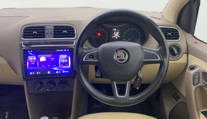 2015 Skoda Rapid 1.5 TDI CR AMBITION PLUS, Diesel, Manual, 75,393 km, Steering Wheel Close Up