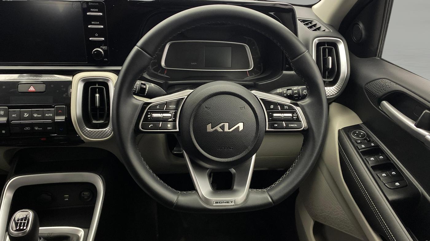 2022 KIA SONET HTX 1.0 IMT, Petrol, Manual, 13,380 km, Steering Wheel Close Up