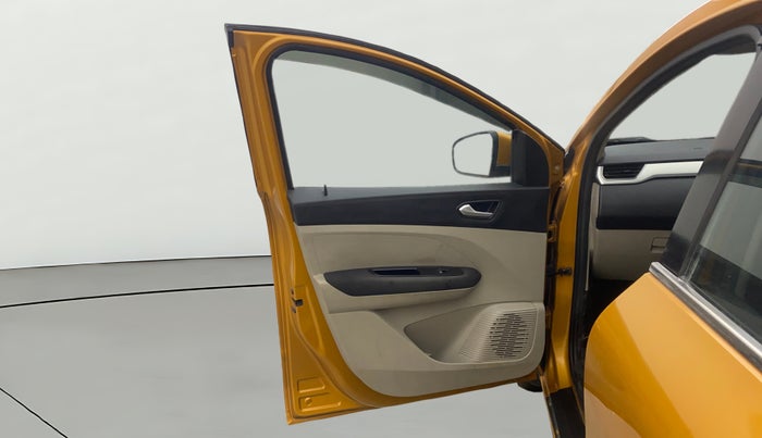 2019 Renault TRIBER RXZ, Petrol, Manual, 63,485 km, LHS Front Door