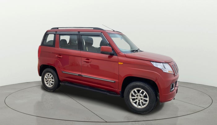 2017 Mahindra TUV300 T8, Diesel, Manual, 50,574 km, Right Front Diagonal