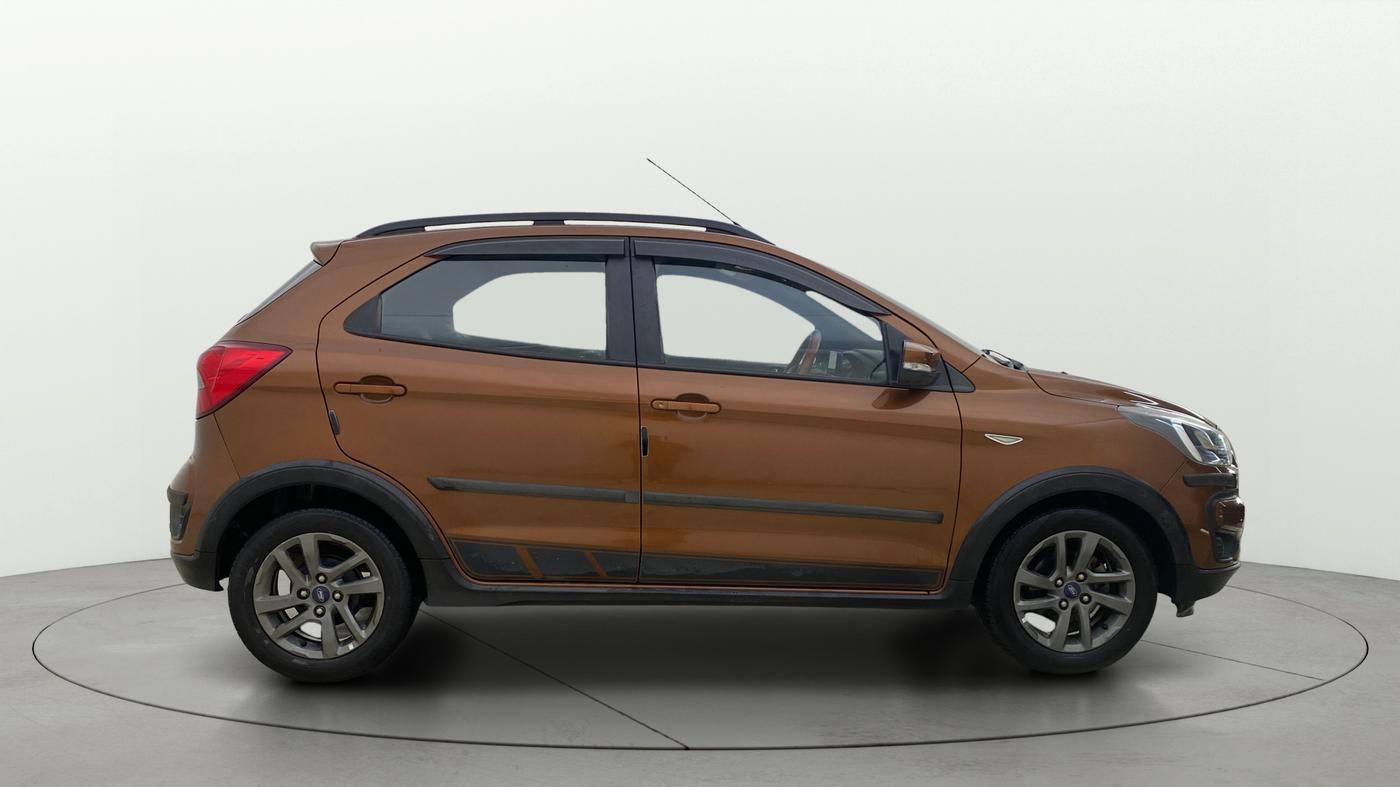 2019 Ford FREESTYLE TITANIUM PLUS 1.2 PETROL, Petrol, Manual, 58,390 km, Right Side View