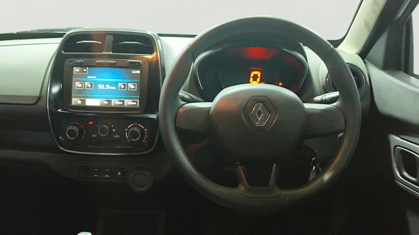 2016 Renault Kwid RXT 1.0, Petrol, Manual, 40,845 km, Steering Wheel Close Up
