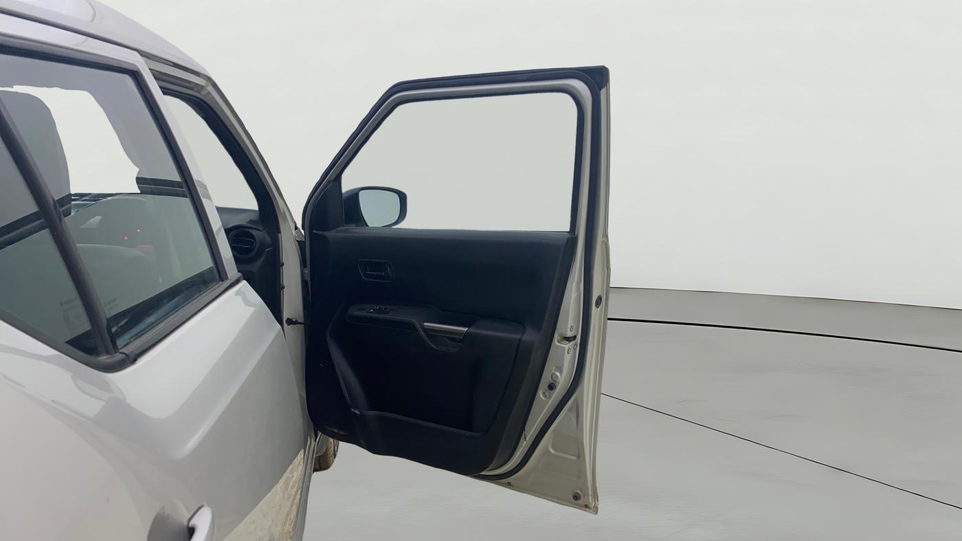 2018 Maruti IGNIS SIGMA 1.2, Petrol, Manual, 49,903 km, RHS Front Door