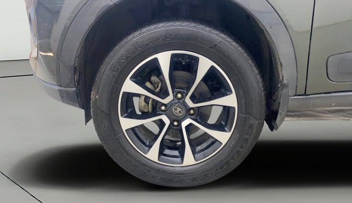 2021 Tata NEXON XZ PLUS PETROL, Petrol, Manual, 25,273 km, Left Front Wheel