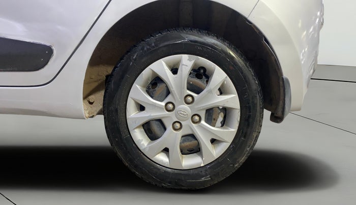 2016 Hyundai Grand i10 SPORTZ 1.2 KAPPA VTVT, Petrol, Manual, 46,229 km, Left Rear Wheel