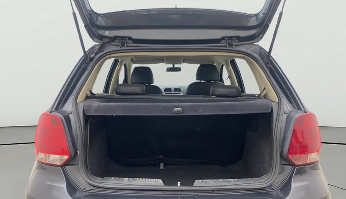 2015 Volkswagen Polo HIGHLINE1.5L, Diesel, Manual, 1,43,737 km, Boot Open Zoomed View