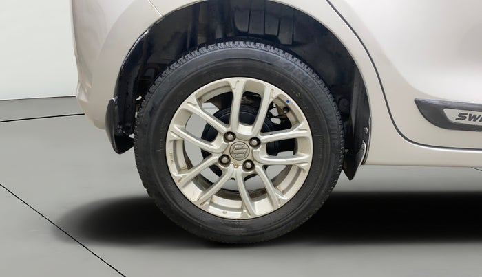 2021 Maruti Swift ZXI, Petrol, Manual, 74,571 km, Right Rear Wheel