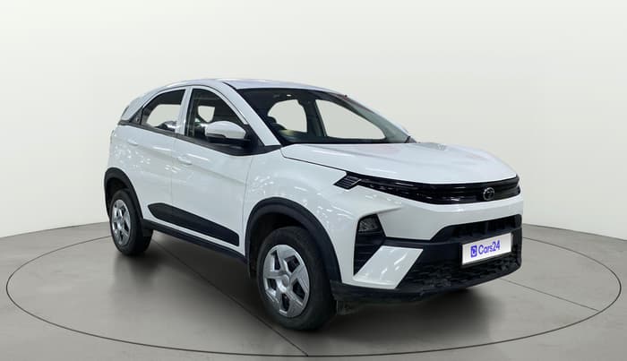 2024 Tata NEXON SMART 1.2 PETROL, Petrol, Manual, 27,945 km, Right Front Diagonal