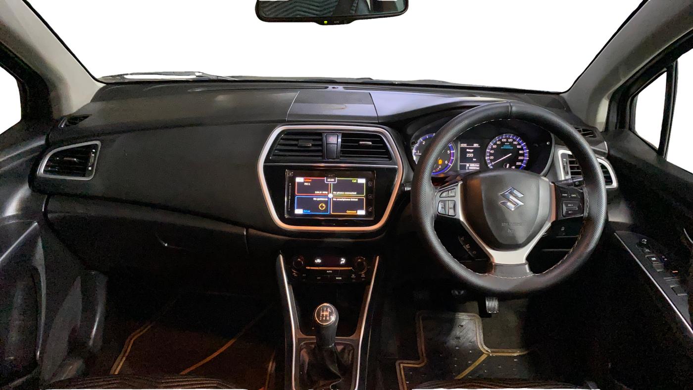 2019 Maruti S Cross ALPHA 1.3, Diesel, Manual, 93,011 km, Dashboard