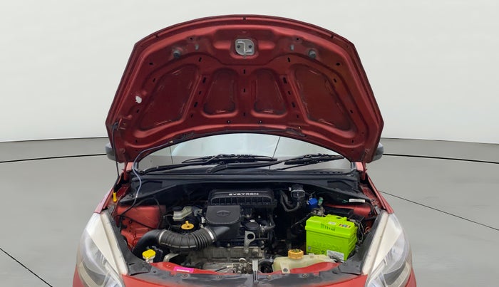 2017 Tata Tiago WIZZ EDITION PETROL, Petrol, Manual, 85,636 km, Open Bonet