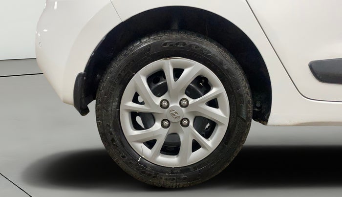2019 Hyundai Grand i10 SPORTZ 1.2 KAPPA VTVT, Petrol, Manual, 56,194 km, Right Rear Wheel