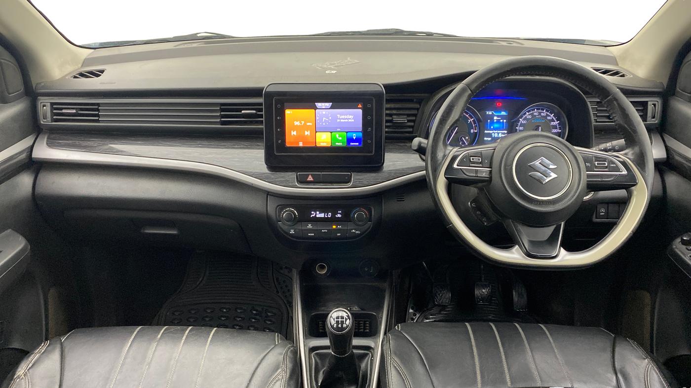 2019 Maruti XL6 ALPHA MT, Petrol, Manual, 86,749 km, Dashboard