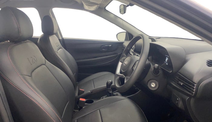 2022 Hyundai NEW I20 SPORTZ 1.2 MT, Petrol, Manual, 11,382 km, Right Side Front Door Cabin