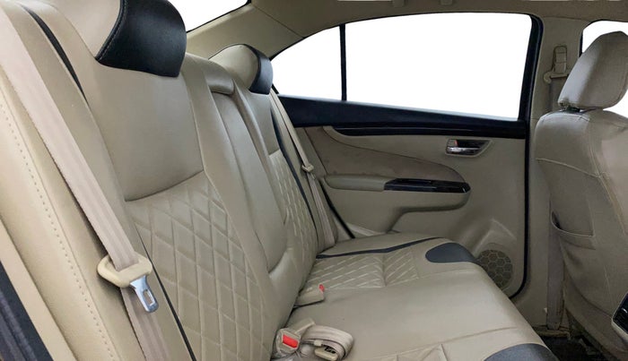 2018 Maruti Ciaz DELTA 1.4 MT PETROL, Petrol, Manual, 63,237 km, Right Side Rear Door Cabin