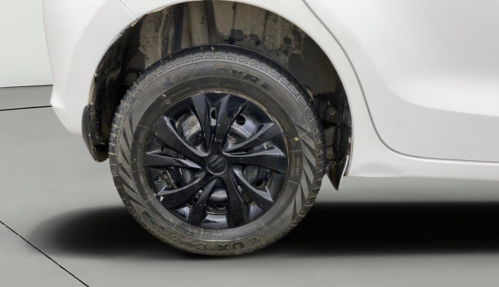 2020 Maruti Swift LXI, Petrol, Manual, 69,924 km, Right Rear Wheel
