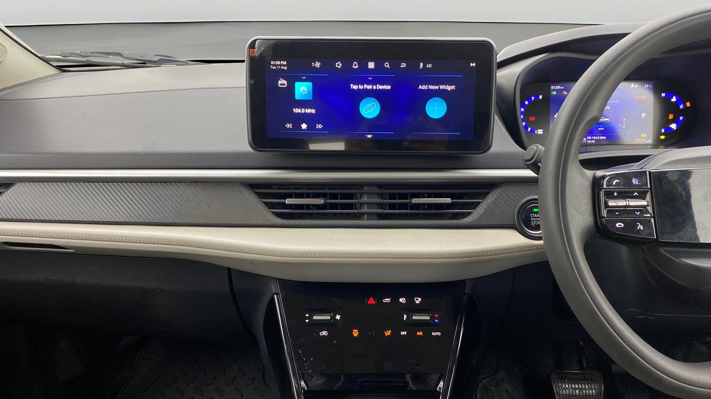 2024 Tata NEXON CREATIVE+ DCA 1.2 PETROL, Petrol, Automatic, 15,413 km, Air Conditioner