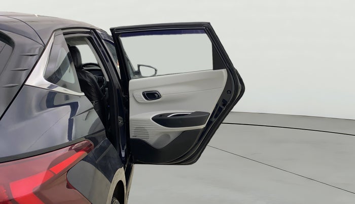 2024 Hyundai NEW I20 ASTA (O) 1.2 IVT, Petrol, Automatic, 4,262 km, RHS Rear Door