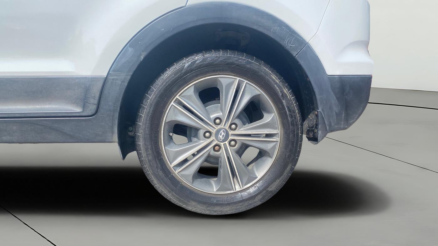 2016 Hyundai Creta SX PLUS  ANNIVERSARY EDITION 1.6 PETROL, Petrol, Manual, 1,05,639 km, Left Rear Wheel