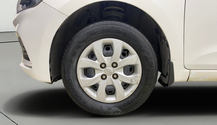 2018 Hyundai Elite i20 MAGNA EXECUTIVE CVT, Petrol, Automatic, 25,852 km, Left Front Wheel