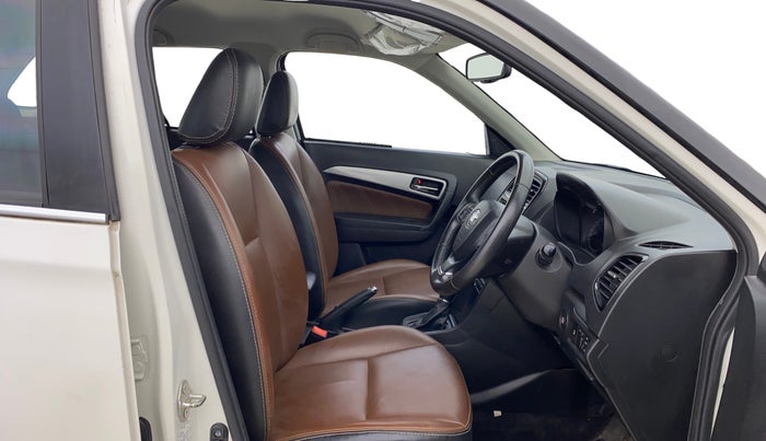 2022 Toyota URBAN CRUISER PREMIUM GRADE AT, Petrol, Automatic, 34,033 km, Right Side Front Door Cabin