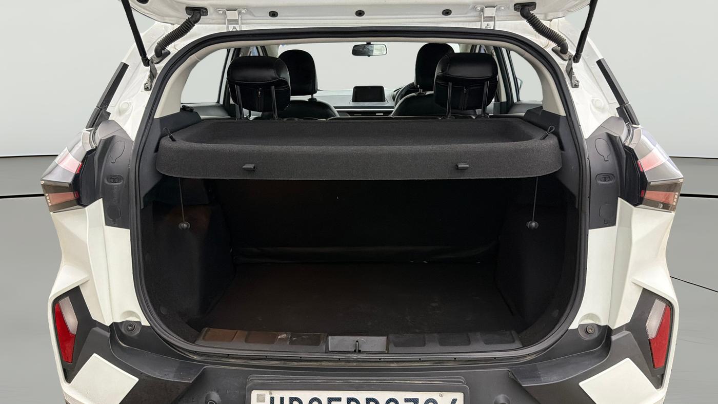 2024 Tata NEXON CREATIVE  AMT 1.2 PETROL, Petrol, Automatic, 3,789 km, Boot Open Zoomed View