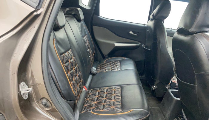 2021 Nissan MAGNITE XL, Petrol, Manual, 76,594 km, Right Side Rear Door Cabin