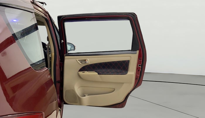 2013 Maruti Ertiga VXI CNG, CNG, Manual, 70,915 km, RHS Rear Door