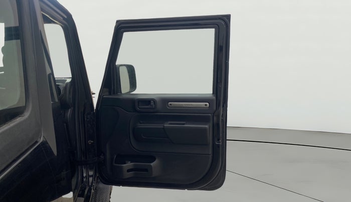 2021 Mahindra Thar LX HT PETROL 4WD MT, Petrol, Manual, 50,020 km, RHS Rear Door