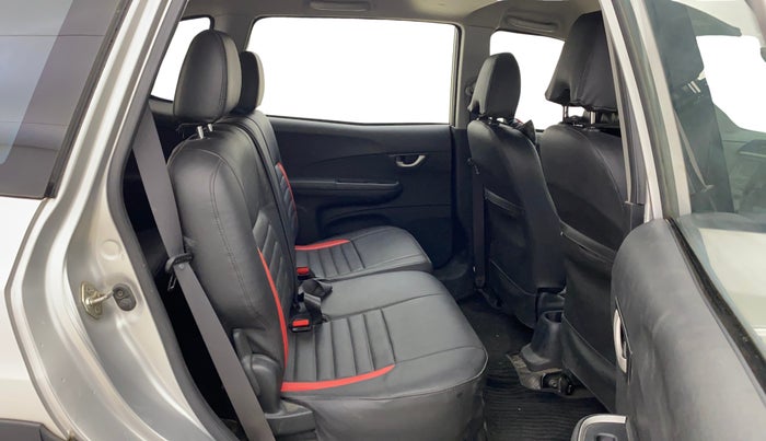 2017 Honda BR-V 1.5L I-VTEC V, Petrol, Manual, 75,974 km, Right Side Rear Door Cabin