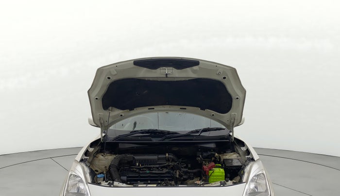 2018 Maruti Swift VXI AMT, Petrol, Automatic, 31,145 km, Open Bonet