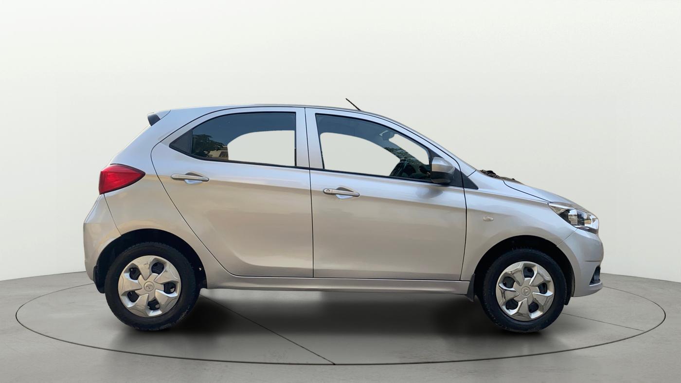 2018 Tata Tiago XT PETROL, Petrol, Manual, 38,109 km, Right Side View