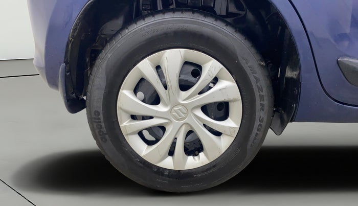 2019 Maruti Swift VXI, Petrol, Manual, 1,06,076 km, Right Rear Wheel