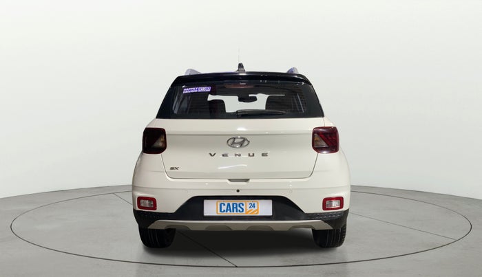 2019 Hyundai VENUE SX(O) 1.4 CRDI, Diesel, Manual, 64,290 km, Back/Rear