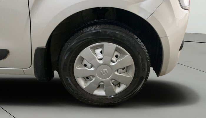 2022 Maruti New Wagon-R LXI 1.0, Petrol, Manual, 13,315 km, Right Front Wheel