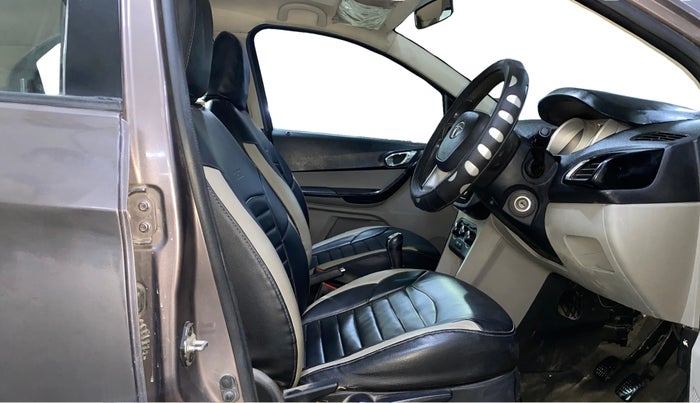 2016 Tata Tiago XZ PETROL, Petrol, Manual, 11,278 km, Right Side Front Door Cabin